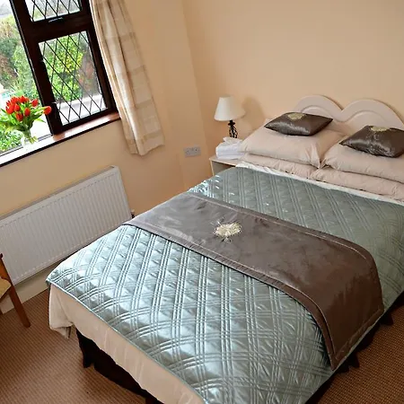 Bed & Breakfast Dromhall Heights
