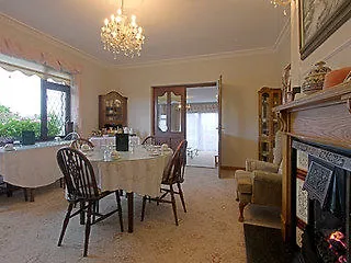 Bed and Breakfast Dromhall Heights